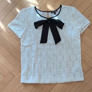Juicy Couture Cream Lace Short-Sleeve Top with Black Bow Size S